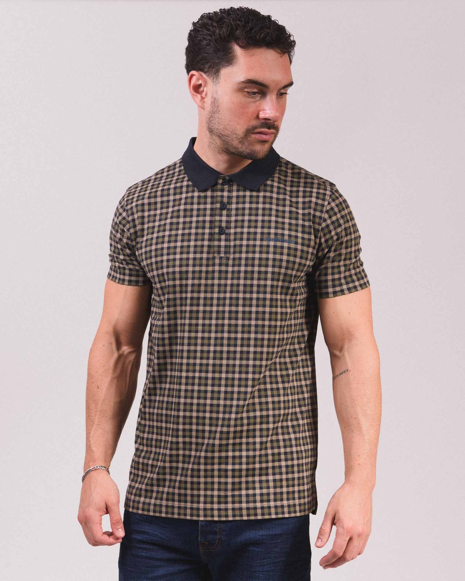 Polos