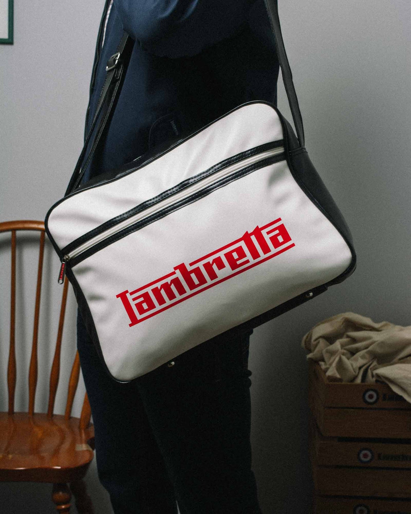 Logo Flight Bag