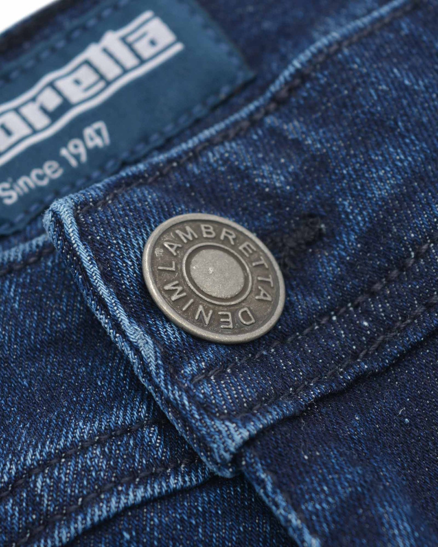 Chester Straight Fit Jean