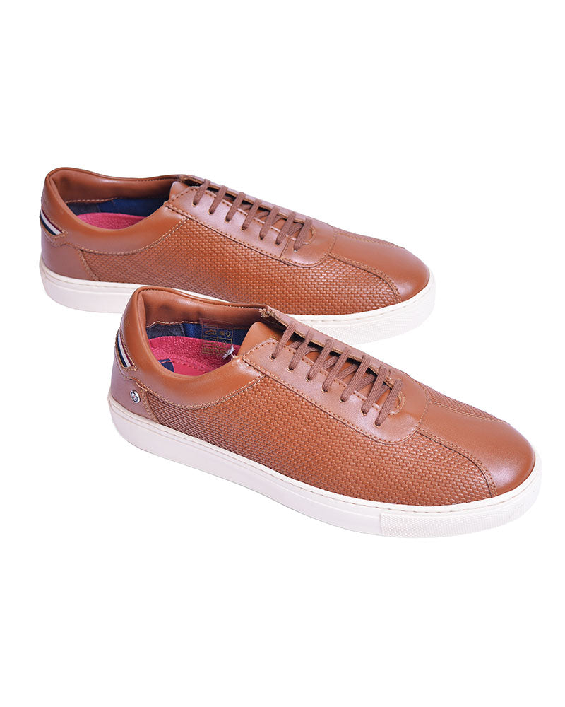 Polter Trainer
