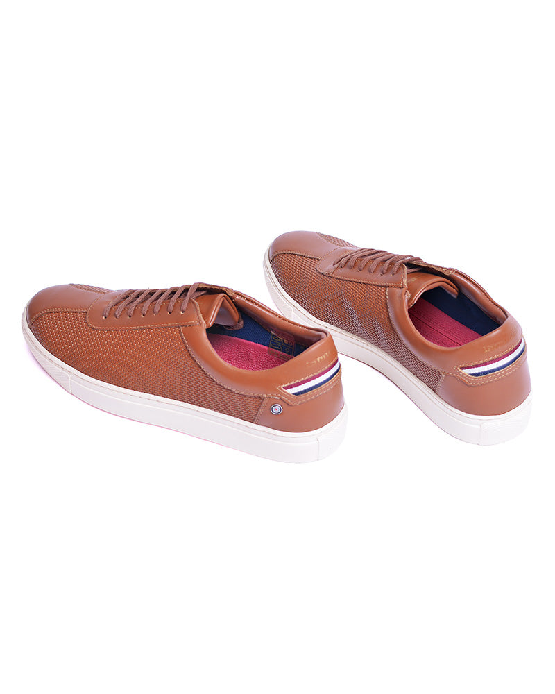 Polter Trainer
