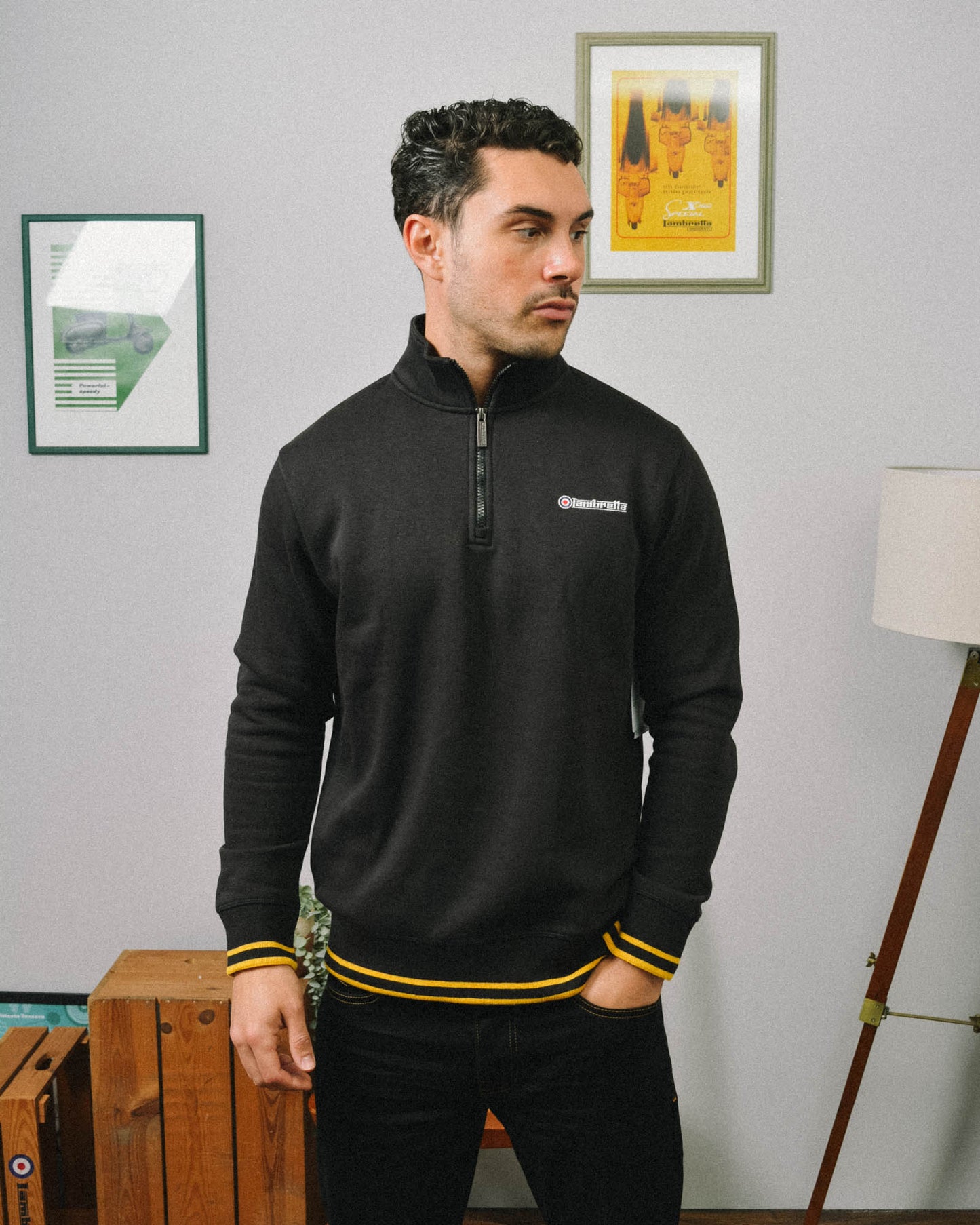 Tipped Quarter Zip Sweat